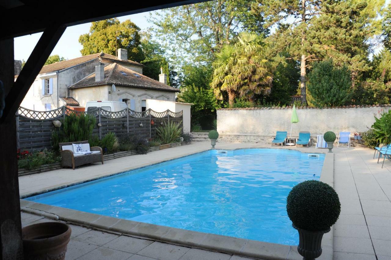 Chalet De La Laigne Allas-Bocage Buitenkant foto